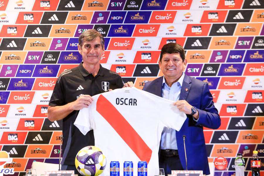 Ibáñez, en su presentación como seleccionador de Perú.
