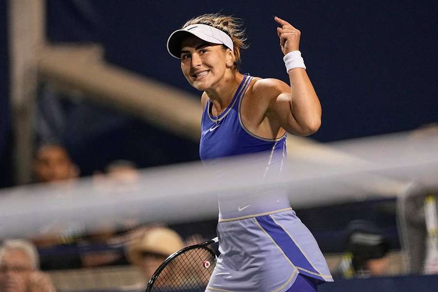Andreescu lost to Zheng Qinwen in the Canadian Open on Thursday