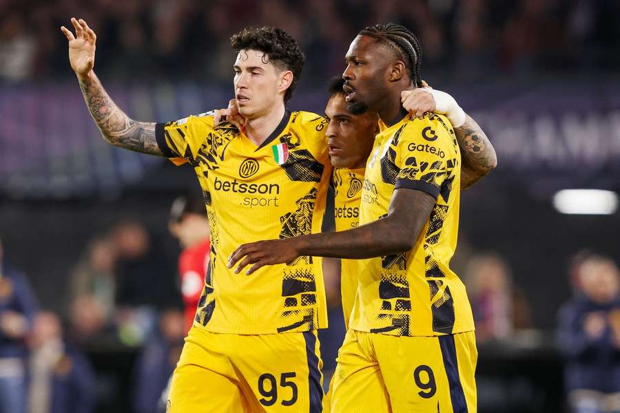 Inter în al treilea echipament