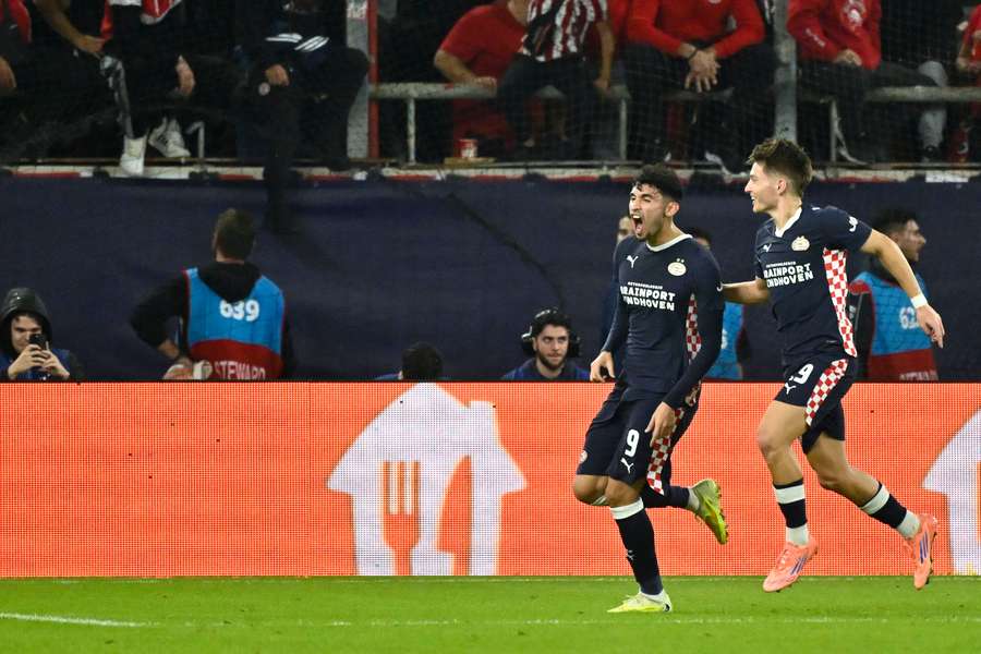 Le PSV arrache le match nul à la 95e minute face à l'Olympiakos