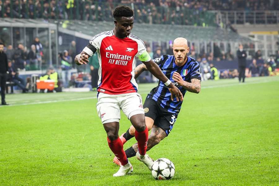 Saka contro Dimarco nel 2024