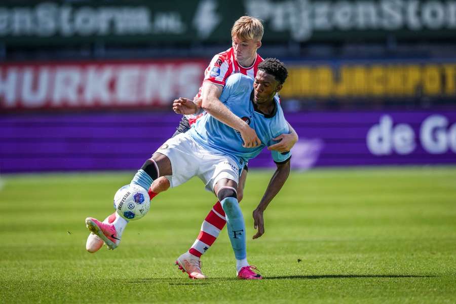 Feyenoord începe noul sezon cu o victorie în derby-ul cu Sparta Rotterdam Feyenoord începe noul sezon cu o victorie în derby-ul cu Sparta Rotterdam