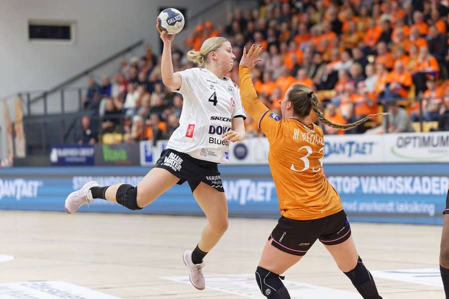 Michala Moller in action for Team Esbjerg against Odense