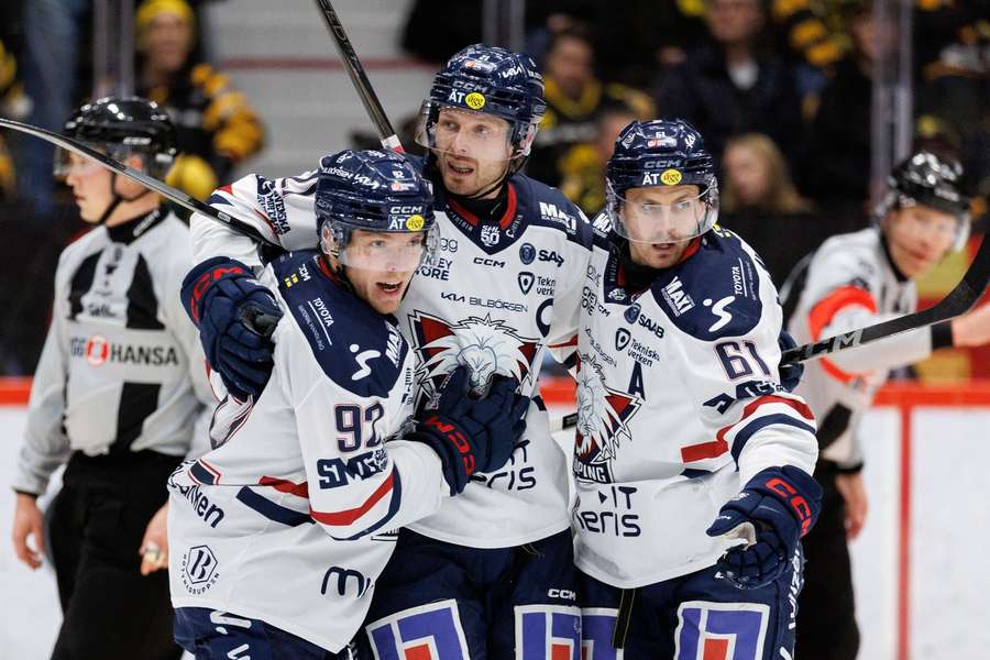 Linkoping celebrate their third goal against Skelleftea Linkoping celebrate their third goal against Skelleftea