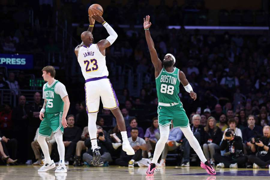 James knackte am Sonntagabend die 43.000 Punkte in der NBA 