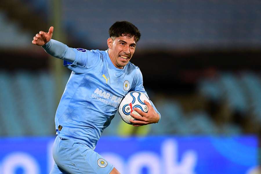 Com Salomón Rodríguez (foto) como destaque, Montevideo City desafia o Atlético-MG nesta noite 