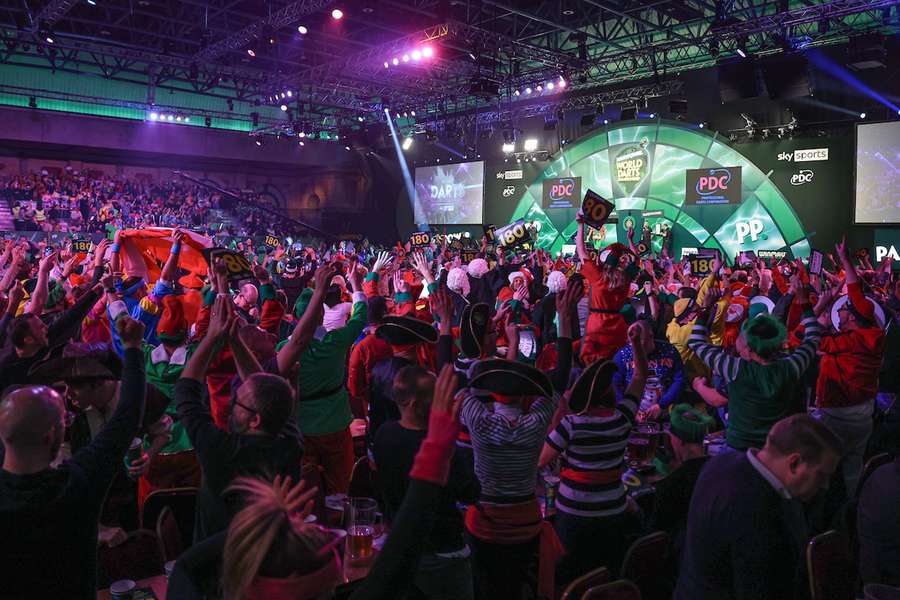 Calm before the storm: Ally Pally set for another night of darts