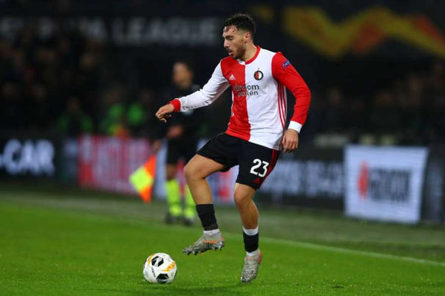 Kokçu tem contrato com o Feyenoord até 2025