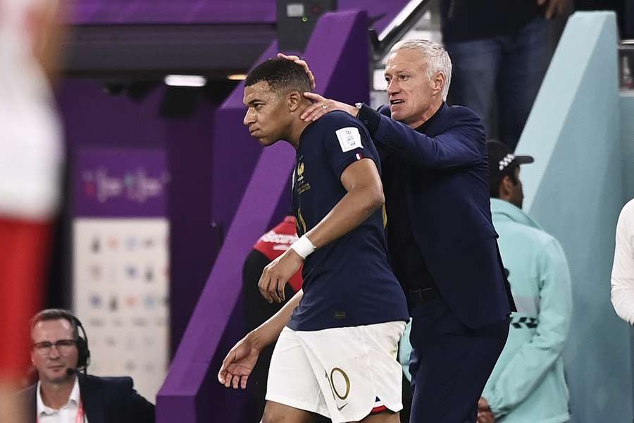 Deschamps warns England of Mbappe threat