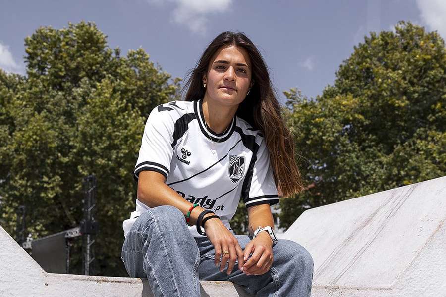 Lia Howard assinou por dois anos com o Vitória SC Lia Howard assinou por dois anos com o Vitória SC