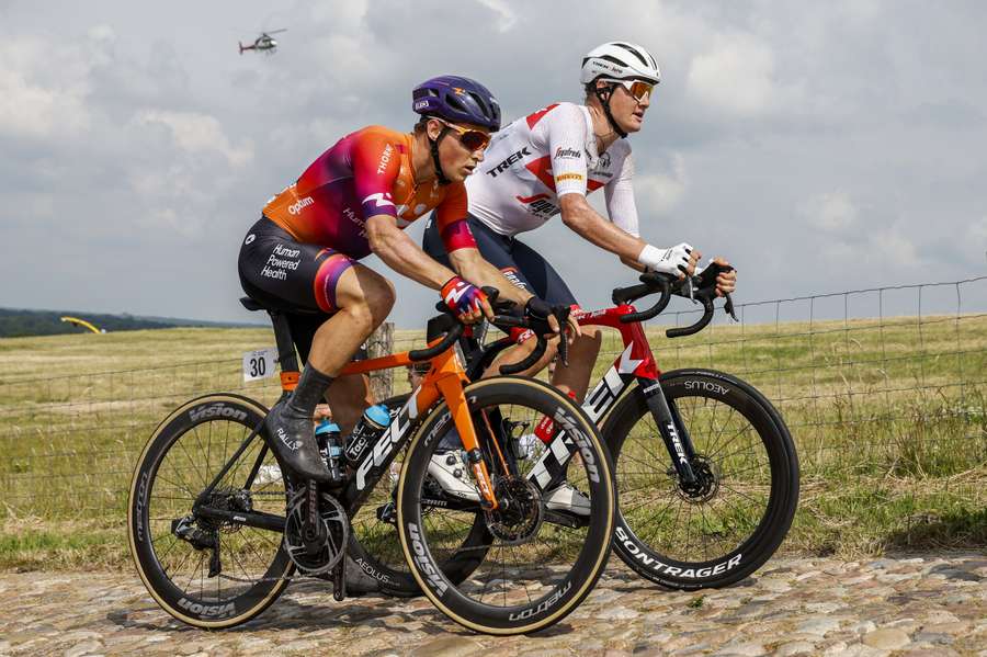 Arvid de Kleijn (L) heeft in de Ronde van Guangxi net naast ritwinst gegrepen