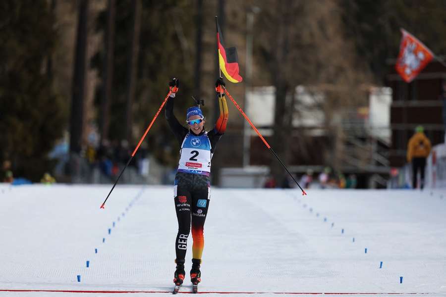 Franziska Preuß schreibt die positiven Schlagzeilen bei der Biathlon-WM.