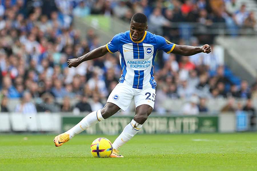 Moisés Caicedo se stane rekordní posilou anglické Premier League.