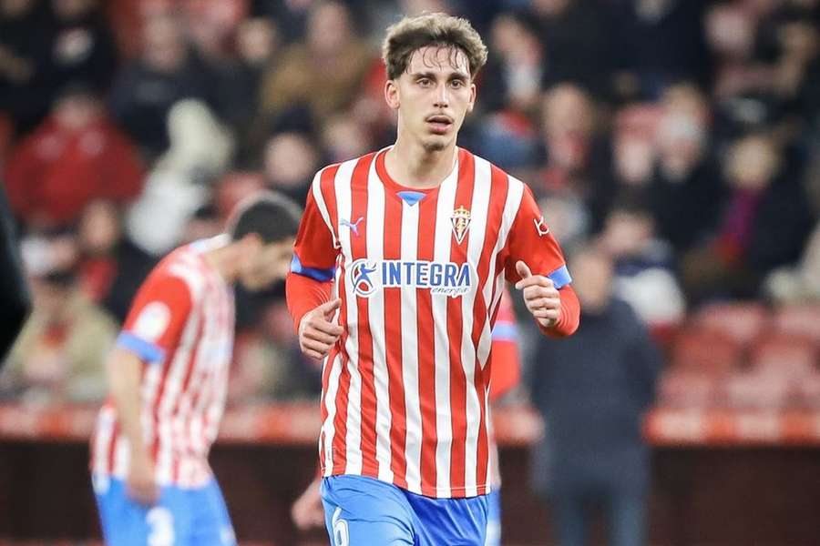Marsà soma sete jogos pelo Sporting Gijón 