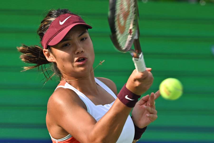 Raducanu downs Wickmayer to reach Korea Open quarter-finals