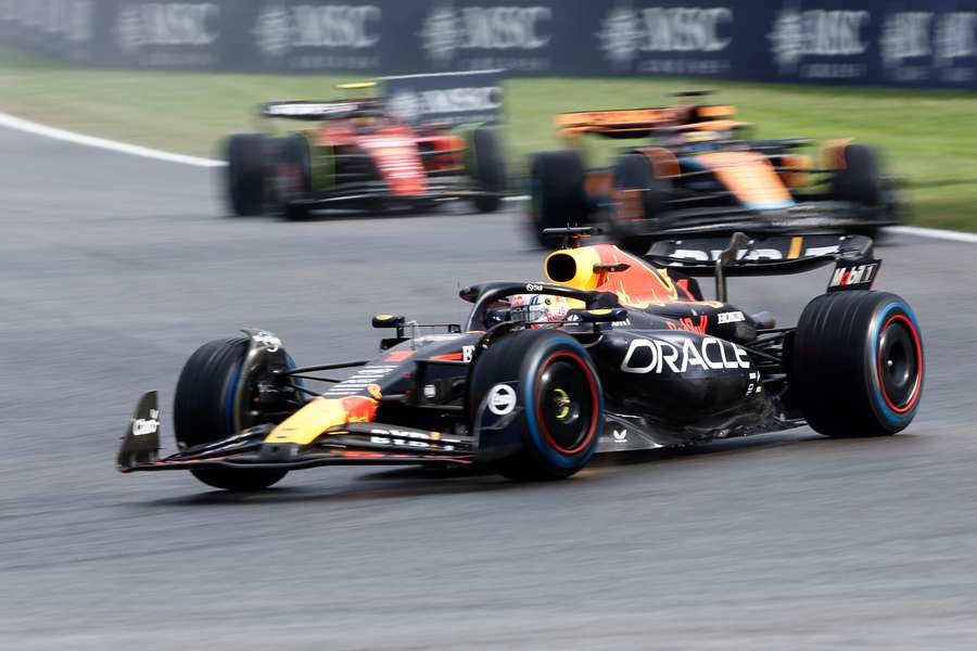 Max Verstappen im Red-Bull-Boliden