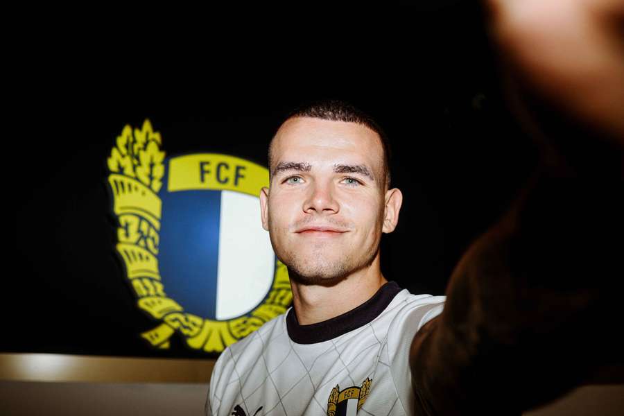 Václav Sejk przybywa ze Sparty Praga z kontraktem do czerwca.