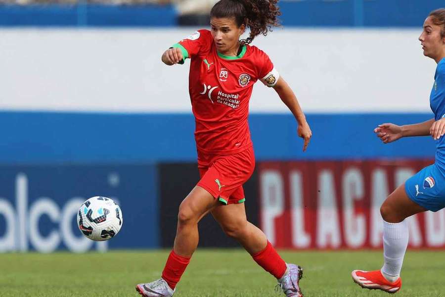 Paula Fernandes, capitã do Marítimo