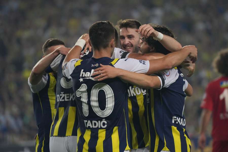 Fenerbahçe má skvelú formu, vyhráva jeden zápas za druhým.