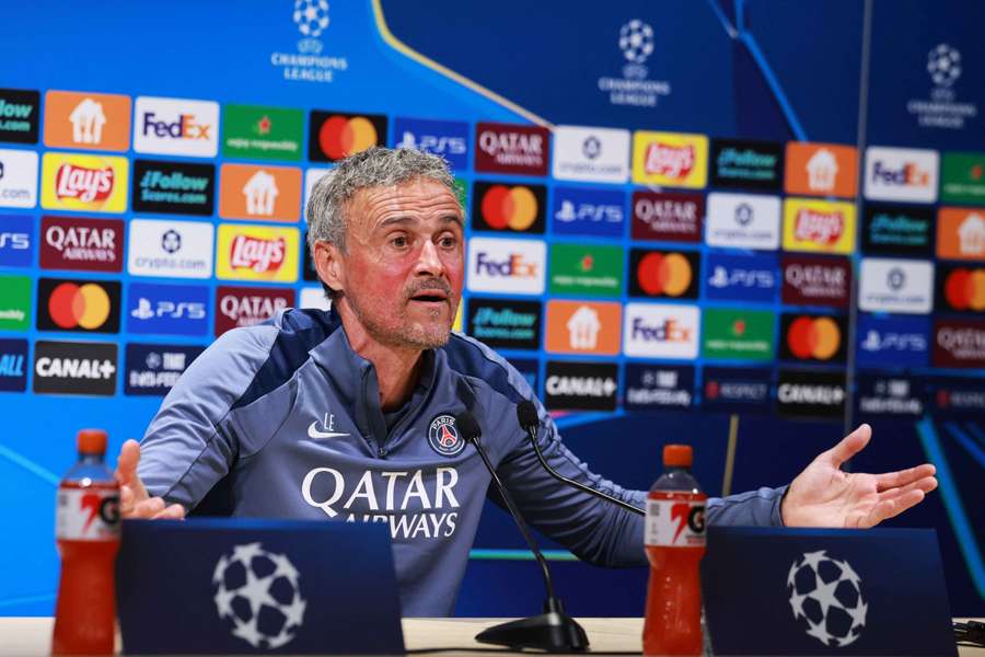 Enrique nebol po dueli spokojný.