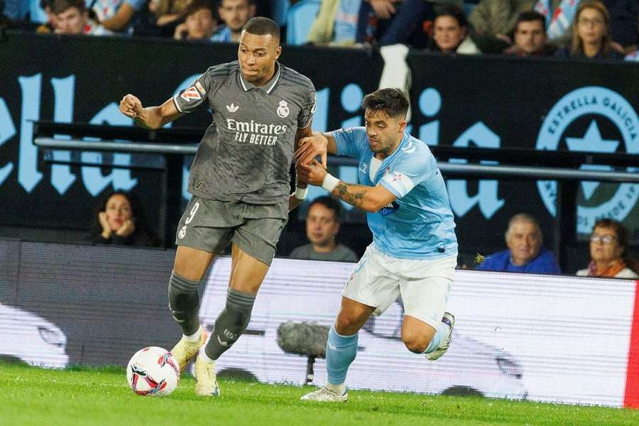 France coach Deschamps snaps: Leave Kylian alone!