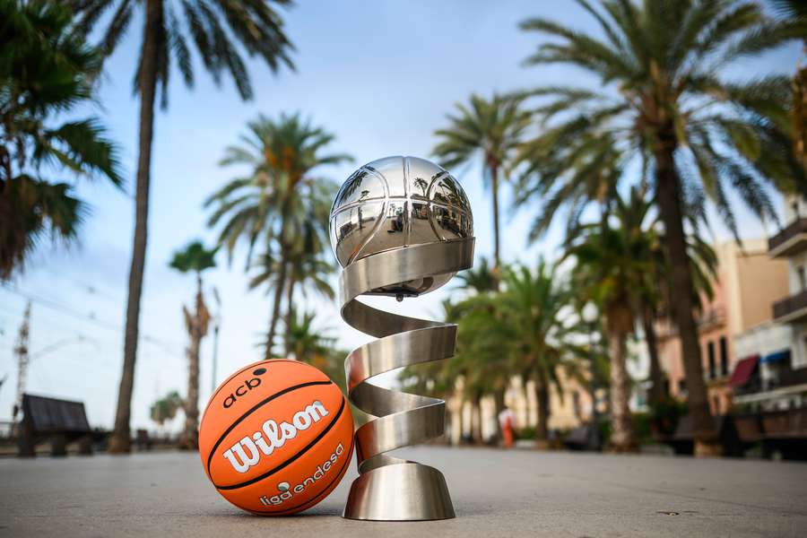 La Supercopa Endesa se celebra en Badalona La Supercopa Endesa se celebra en Badalona