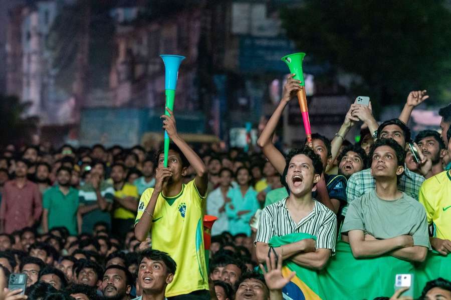 Vitória do Brasil na Copa é celebrada ao redor do mundo; veja imagens