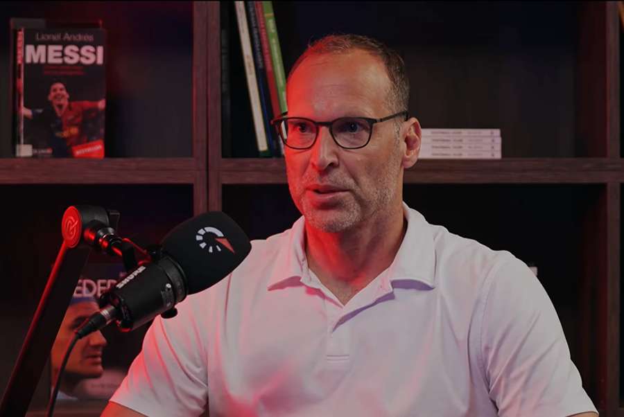 Hostem 825. dílu podcastu Livesport Daily byl legendární Petr Čech. Hostem 825. dílu podcastu Livesport Daily byl legendární Petr Čech.