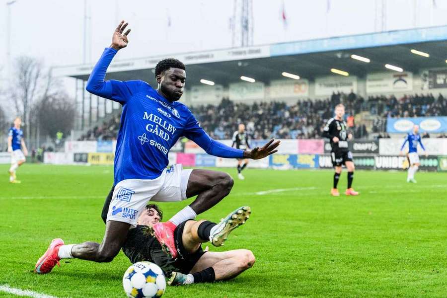Emmanuel Godwin on career-driven move to FK Pardubice Emmanuel Godwin on career-driven move to FK Pardubice