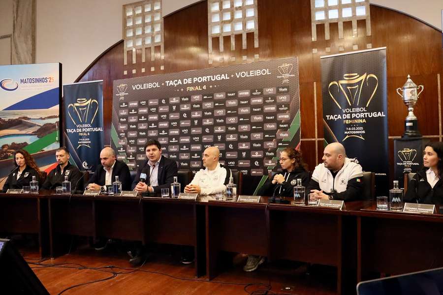 Conferência de imprensa conjunta em Matosinhos