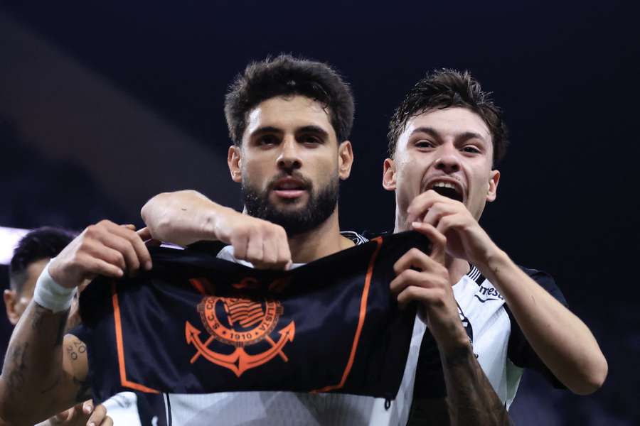 Yuri Alberto comandou vitória do Timão no Majestoso