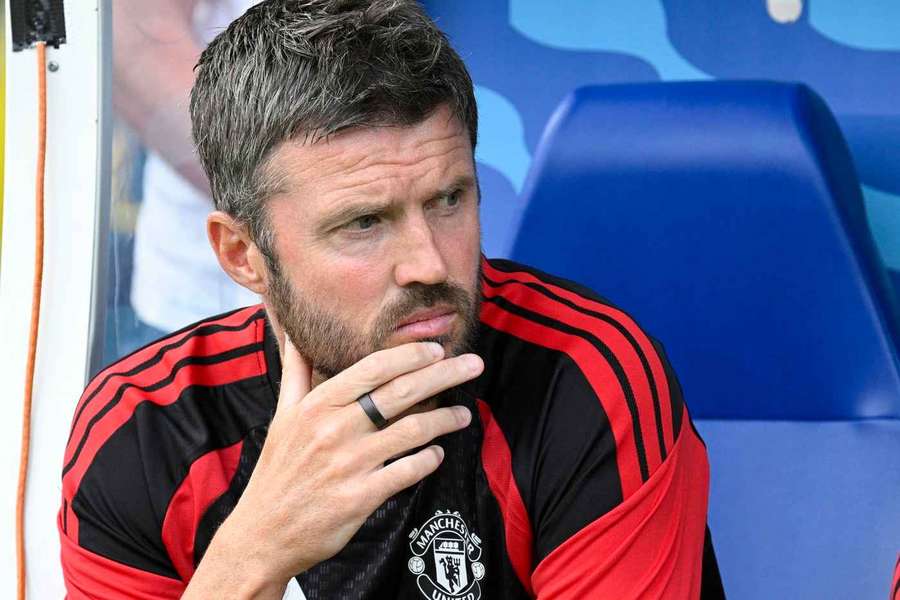 Given says Man Utd can't handle the Champions League: They need to sign more players!