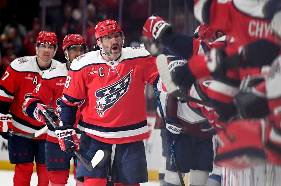Alex Ovechkin celebrates 1,000th goal Alex Ovechkin celebrates 1,000th goal