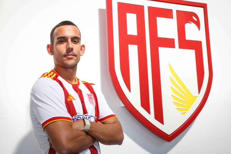 Ángel Algobia oficializado pelo AFS