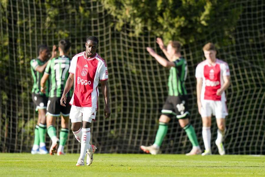 Carlos Forbs kon zijn club niet behoeden voor de nederlaag