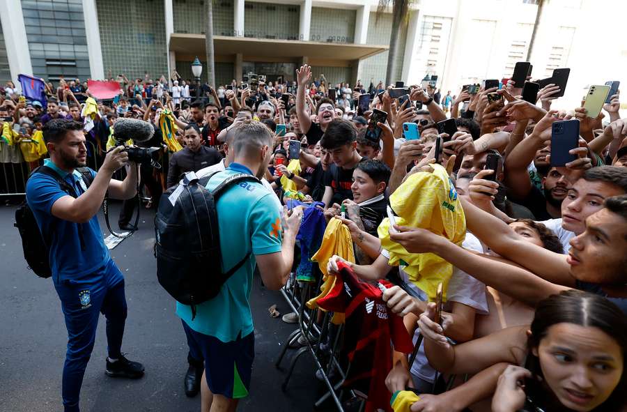 O brasileiro atualmente convive entre o amor e o ódio com a Seleção