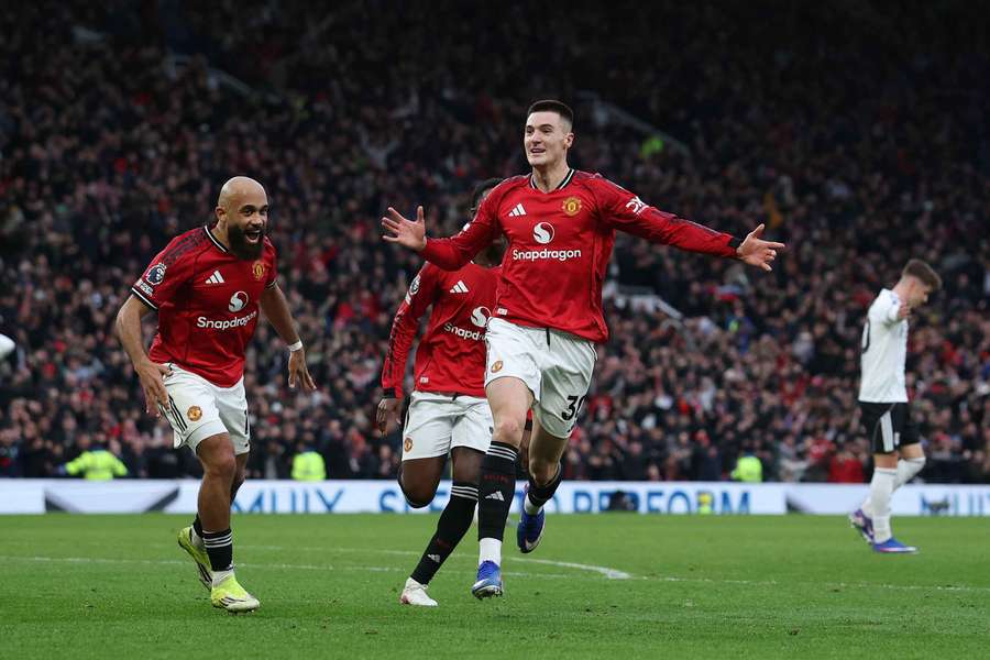 Carrick talks up Man Utd pair Sesko, Mainoo after spectacular win against Fulham Carrick talks up Man Utd pair Sesko, Mainoo after spectacular win against Fulham