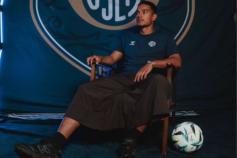 Lenny Vallier oficializado no Dunkerque