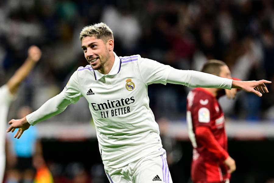 Fede Valverde celebra un gol contra el Sevilla.