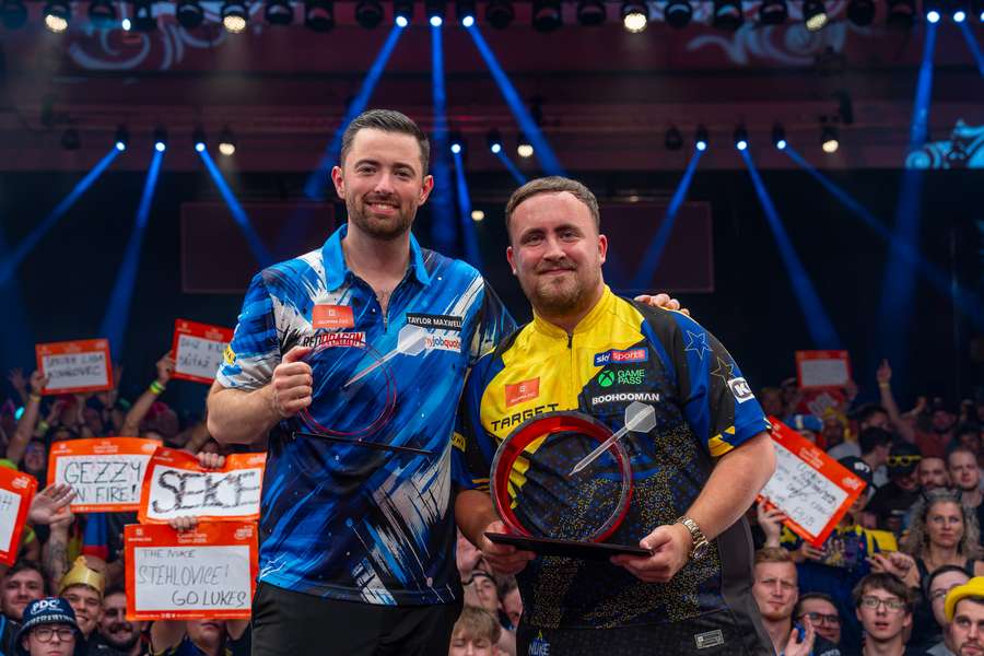 Luke Humphries a Luke Littler po finále Czech Darts Open 2026.