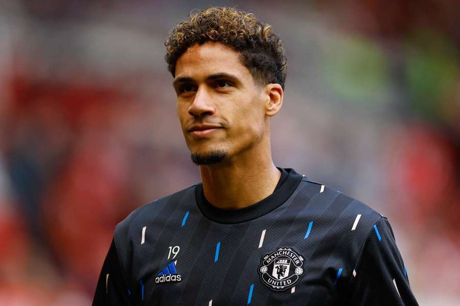 Varane kritiserer myndighederne for at ignorere spillernes bekymringer