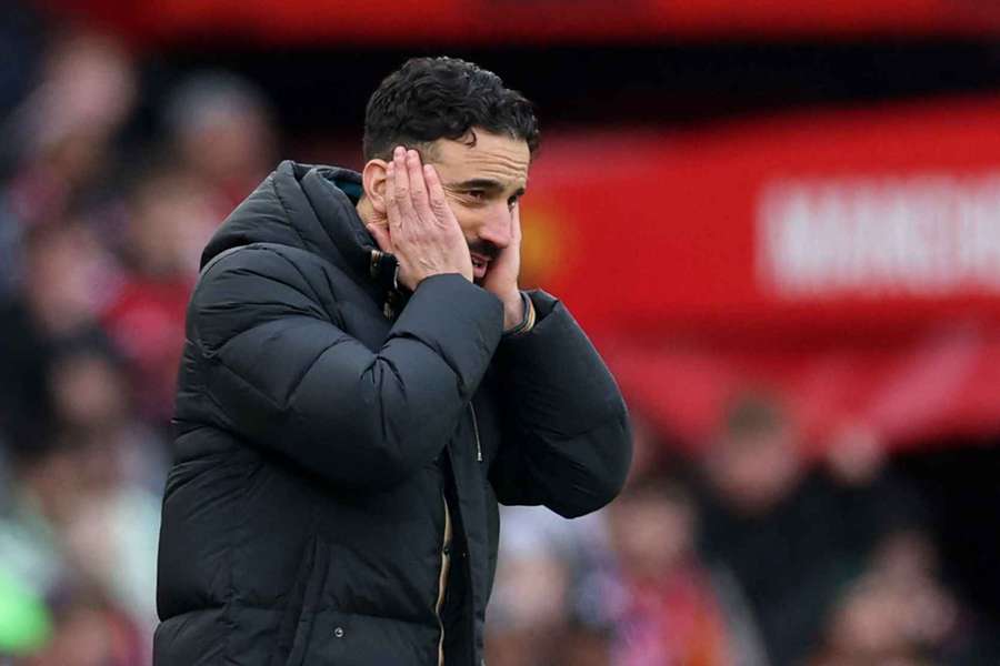 Ruben Amorim observa durante la derrota del Manchester United ante el Crystal Palace a principios de mes.