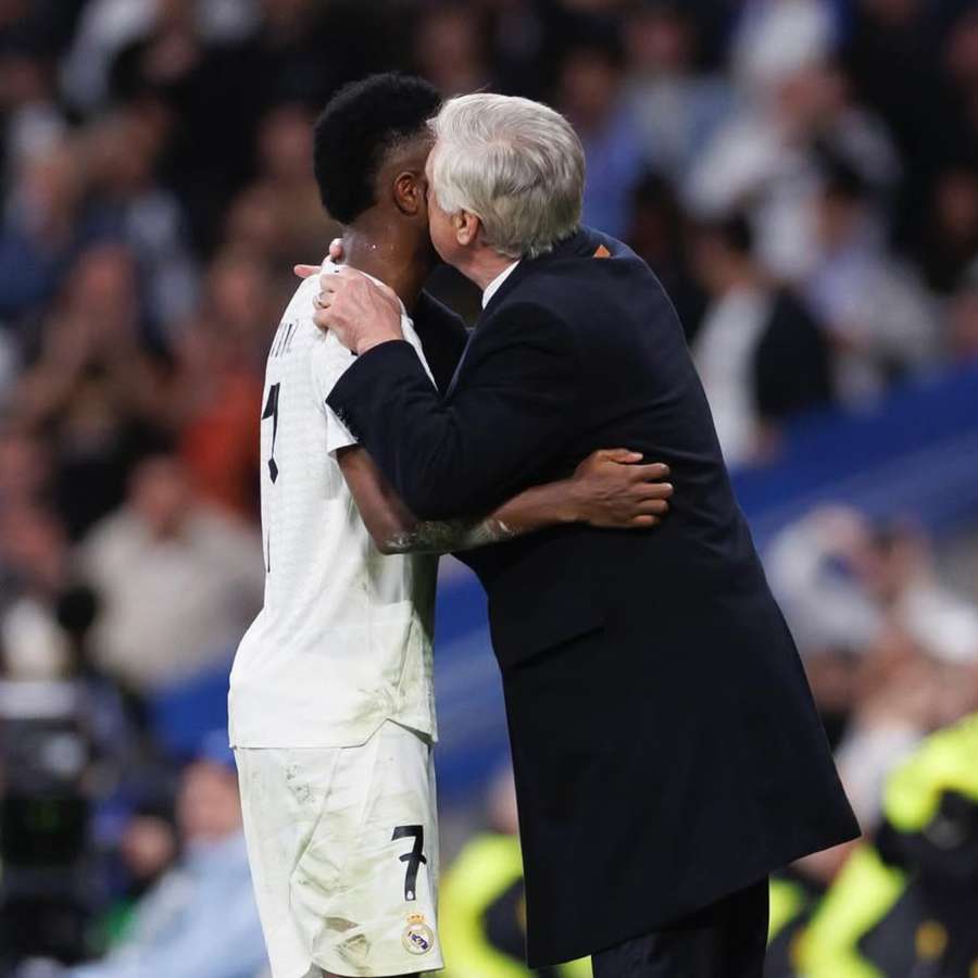 Vini Jr. e Ancelotti vão continuar a parceira na Seleção