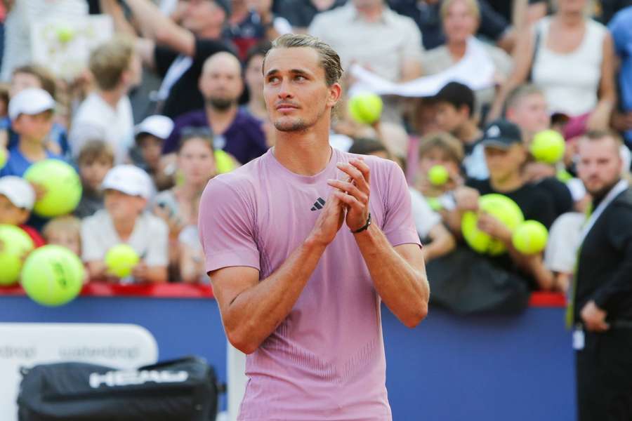 Zverev staat in de finale in Hamburg