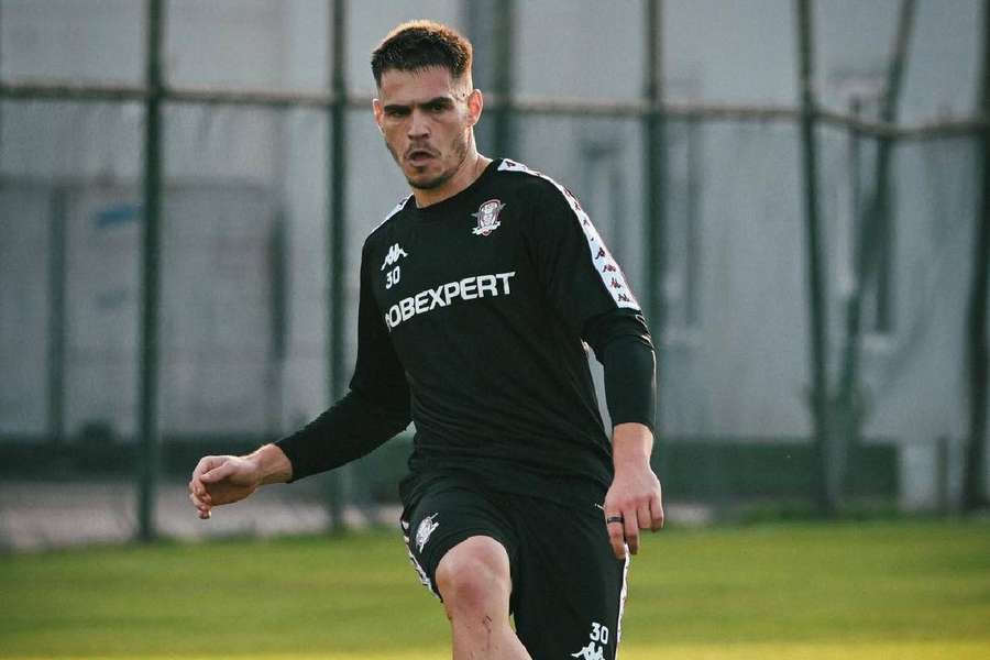 Daniel Paraschiv, jucătorul Rapidului până în iunie 2026