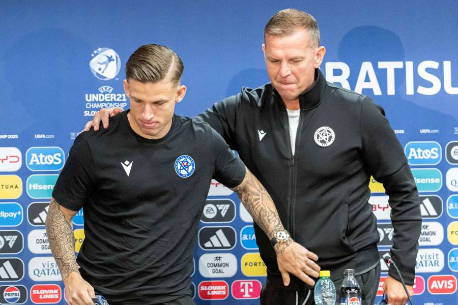 Slováci sa chcú s domácim Eurom rozlúčiť víťazne.