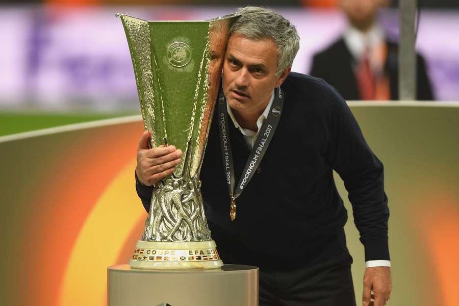 José Mourinho ovládl Evropskou ligu v roce 2017 s Manchesterem United.
