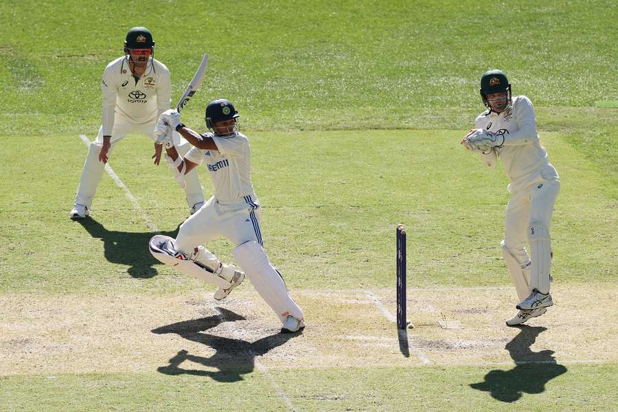 Yashasvi Jaiswal was the star of the second day of the first Test in Perth