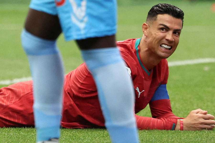 Ronaldo měl jen 25 doteků s míčem. Ronaldo měl jen 25 doteků s míčem.