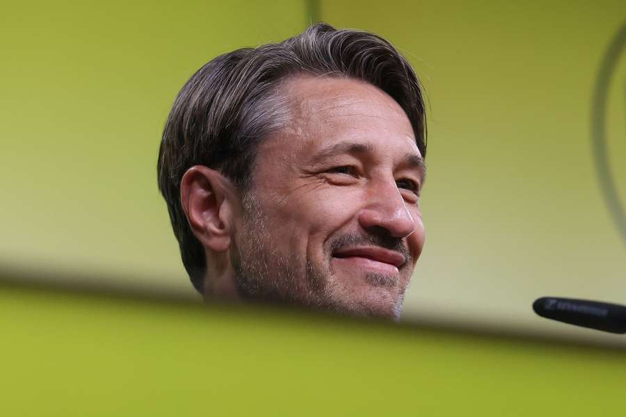 Niko Kovac permanecerá em Dortmund por mais algum tempo